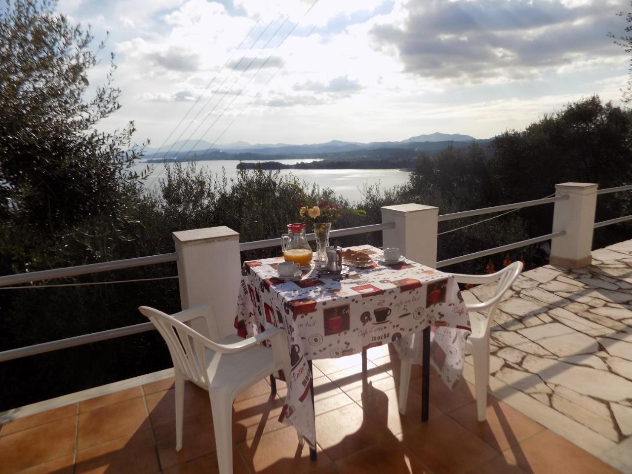 Villa Elli Panoramic View Ypsos Exterior foto